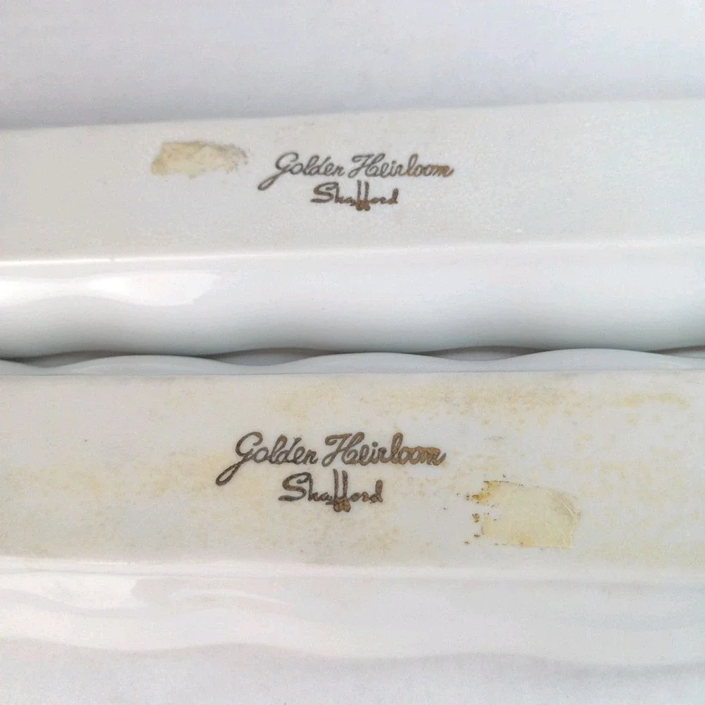 Set of 2 White Golden Heirloom Shafford Porcelain Trays With Gold Trim 8.5